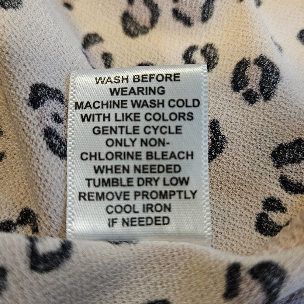Elle Pink Leopard Print Women's Top - Size Large - Picture 5 of 5